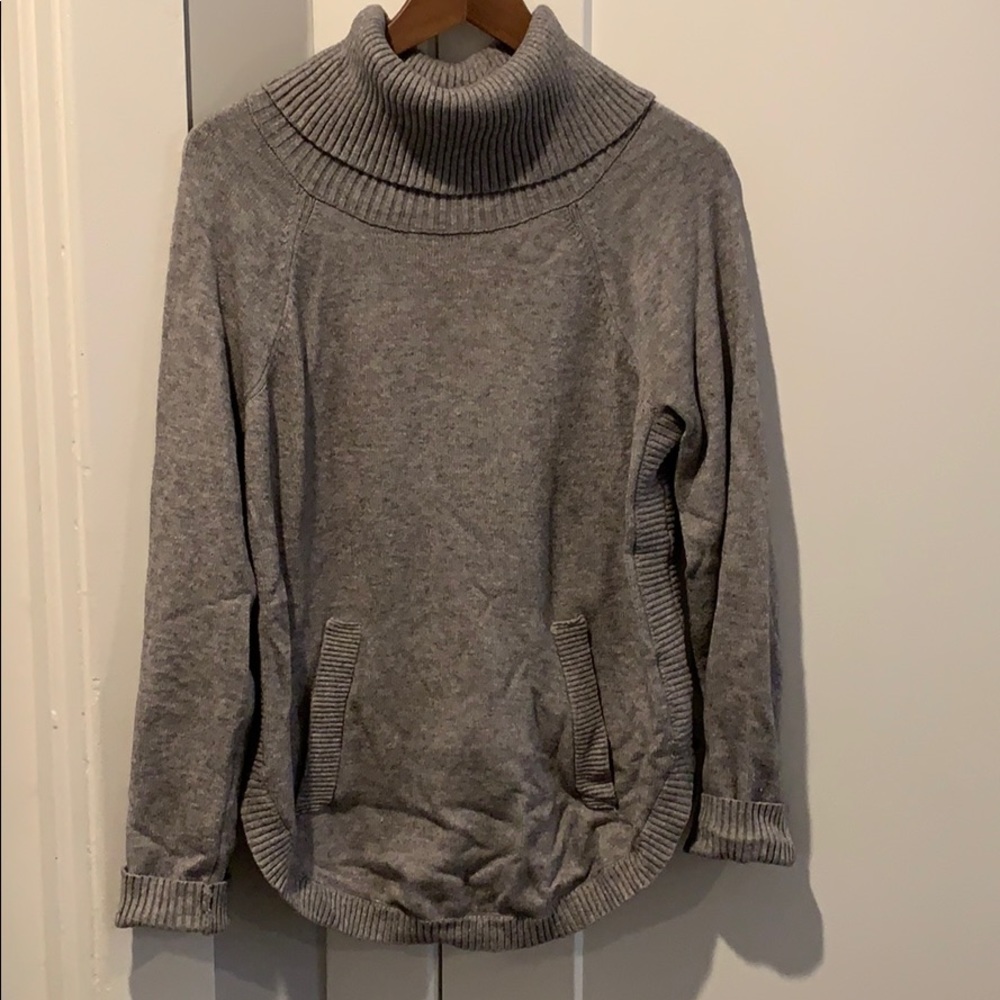 Cable & Gauge Turtle Neck Sweater